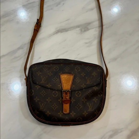 Louis Vuitton jeunifelle shoulder crossbody bag - Picture 9 of 13